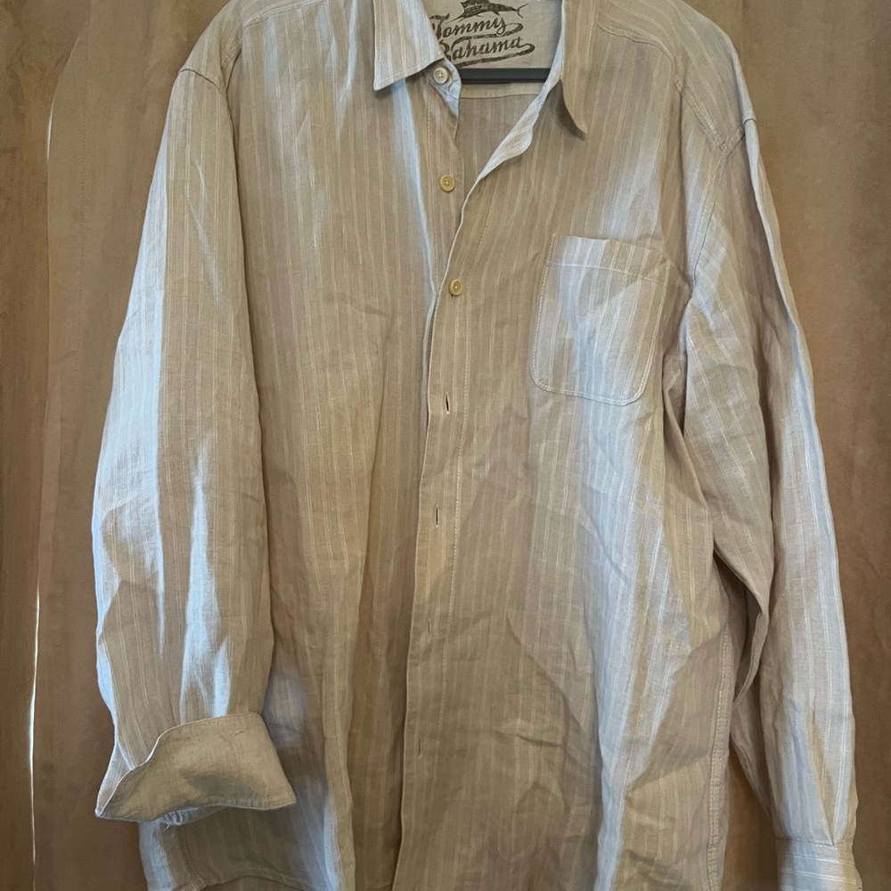 Tommy Bahama men’s linen Beige and white button down shirt- Runs big and loose